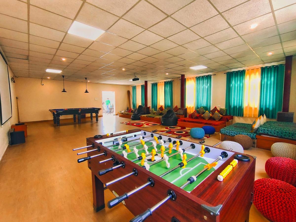Karwaan Hostel Rishikesh Bagian luar foto