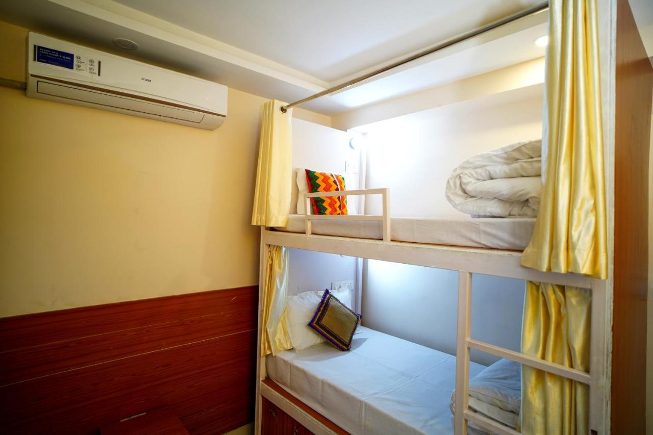 Karwaan Hostel Rishikesh Bagian luar foto