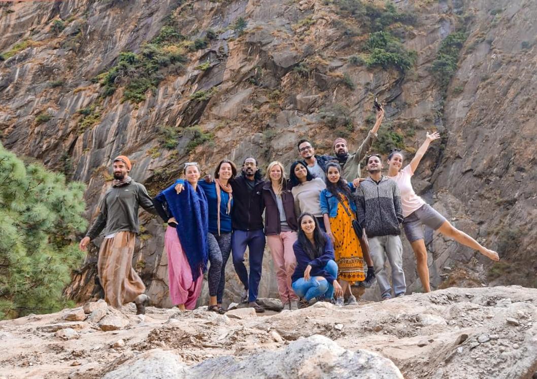 Karwaan Hostel Rishikesh Bagian luar foto